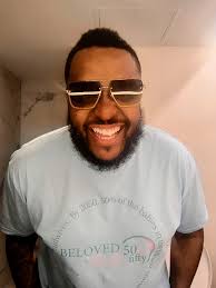 Hey Detroit it's 8am why are we woke so early 😭😭