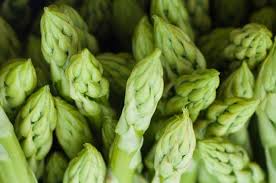 How to keep asparagus fresh in fridge. Guide For How To Store Asparagus Properly To Keep It Delicious Listonic