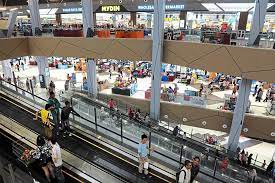 Lawak karoks tour mydin mall bukit mertajam 2017 live elyana kalis rindu. My My What A Big Mall The Star