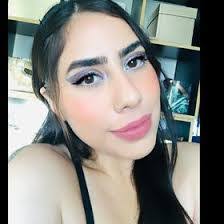 Jeannette Baez's Instagram, Twitter & Facebook