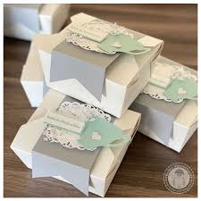 Wellness aus der tüte von tanjas kreativecke auf dawanda.com badesalz, tee kerze schokolade. 30 Min Wellness Mutter Geschenk Vorlage Diy Muttertagsgeschenk So Einfach Bastelst Du Ein Geschenk Zum Muttertag Mini Presents Blog Ruhe Und Erholung Stehen An Diesen Tagen Im Vordergrund Und Lassen Den Clurkcult