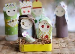 Nacimiento De Rollos De Papel De Bano Manualidades Navidenas Para Ninos Manualidades Manualidades Infantiles