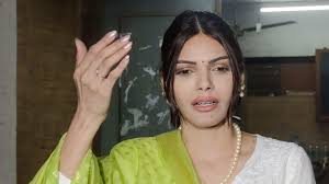 Sherlyn Chopra questioned by the Mumbai Crime Branch