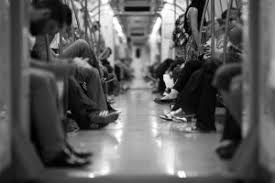 Bagaimana kita tahu kereta ada masalah. Percakapan Bahasa Inggris Di Stasiun Kereta Sederet Com