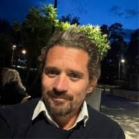 Eric Augustin's Instagram, Twitter & Facebook