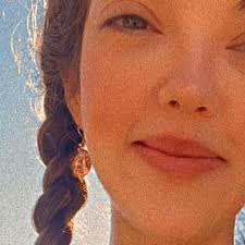 Round Syllabary Earrings: Unique Designs for Every Style