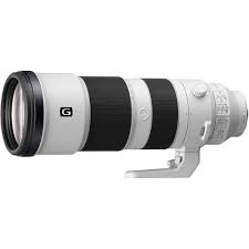Sony Fe 200 600mm F 5 6 6 3 G Oss Lens In 2021 Zoom Lens Telephoto Zoom Lens Sony
