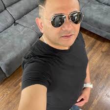 Todavía estamos trabajando en un show en El Salvador, pero por ahora, si  estás en Boston, Nueva York o Atlanta, nos vemos soon! Tickets:  OfficialAngieK.com