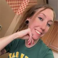 20+ "Decoteau" profiles