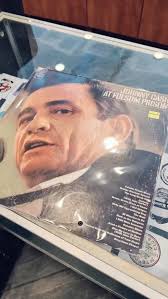 #vinylrecords #recordstore #hutchinsonks #usedrecords