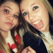 Chelsie Brooks's Instagram, Twitter & Facebook