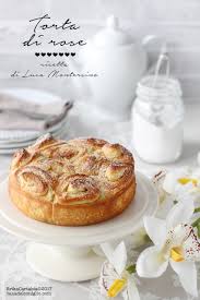 The first cake ever made must have been bread enriched with eggs, milk or butter and some form of sugar, most likely honey. Torta Di Rose La Tana Del Coniglio