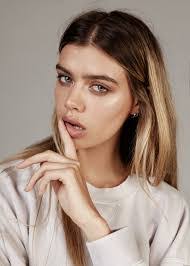 Bella Bray's Instagram, Twitter & Facebook