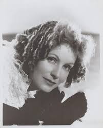 Her hairstyle was smoothly! Sweater fashion style by designer Adrian  💖💋💐⭐ Photographer Clarence S. Bull 📸 (1930)