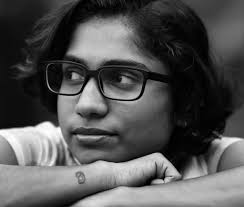 Maternity shoot series Model : jomol joseph Ring me