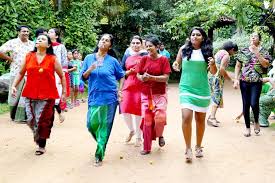 Lime On The Spoon Race A Traditional Avurudu Games Grands Colombo Culture