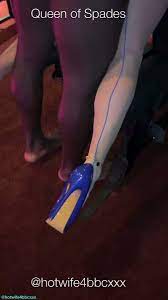 Do you like her Queen of Spades anklet? @Hotwife4BBCxxx | Twitter Video  Tools