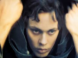 Fun fact... Did you know that in the first creep show stephen king actually  played a roll from a character in his book? It was in a story about a  invasive plant