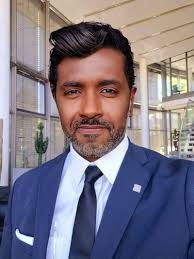 Oliver Benner's Instagram, Twitter & Facebook