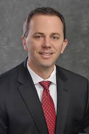 Edward Jones names 55 new partners, including 18 in St. Louis