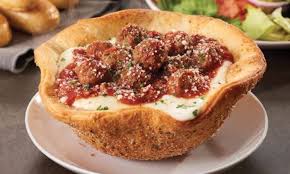 How many calories in olive garden salad. Olive Garden Introduces Meatball Pizza Bowl Simplemost