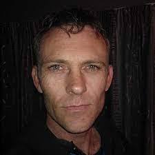 Leigh Winters's Instagram, Twitter & Facebook