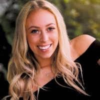 Julie Riggio's Instagram, Twitter & Facebook