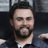 Nicholas Elia's Instagram, Twitter & Facebook