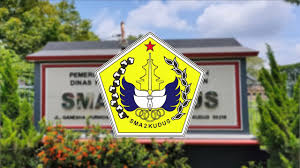 Jam pelajaran olah raga telah seleseai kami cewek cewek segera ganti pakaian. Profil Sekolah Sman 2 Kudus Youtube