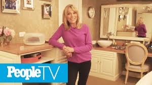 Vanna white is an american television personality, model, and actress who has a net worth of $70 million dollars. Vanna White Net Worth 2020 Awakenthegreatnesswithin