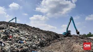 Kita akan mengembalikannya dan kita ingin memberikan pesan bahwa malaysia bukan tempat pembuangan di dunia, ujar yeo. Sampah Tpa Cipeucang Serpong Longsor Bau Makin Menyengat
