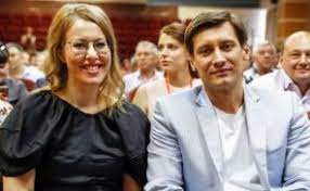 Первая — дмитрий гудков собирался баллотироваться в думу. Biografiya Dmitriya Gudkova Vikipediya Svobodnaya Pressa Gudkov Biografiya Gudkov Novosti Dohody Dmitriya Gudkova Lichnaya Zhizn Dmitriya Gudkova Karera Dmitriya Gudkova Gudkov Novosti Svobodnaya Pressa