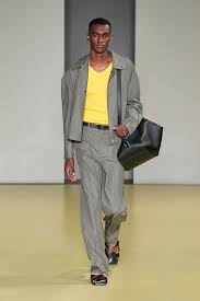 Salvatore ferragamo leather belt box set. Salvatore Ferragamo Spring 2021 Menswear Collection Vogue
