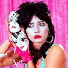 She's a renaissance cat, I think? Idk but it's a vibe. Who else went to the  ren faire this year? Model: Hannah @borg.deco Mood: Confident Sign:  Capricorn Prop: Gauntlet Background: Green Crew: @