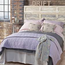 This bedroom proves the power of paint + wood trim to create an accent wall that'll wake up any bedroom's style. 25 Attractive Purple Bedroom Design Ideas To Copy