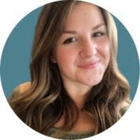 Melanie Blair's Instagram, Twitter & Facebook