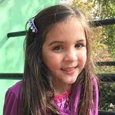 Nora Teague's Instagram, Twitter & Facebook