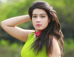 Mahiya Mahi - Free pics, galleries & more at Babepedia