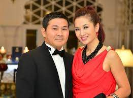 Trong thời gian công tác tại các báo, ông nguyễn. Chan Dung Ong Nguyá»…n Hoai Nam NgÆ°á»i Vá»«a Cung Quá»¹ Pvf Cá»§a Ong Pháº¡m Nháº­t VÆ°á»£ng Mua Ä'á»™i Bong Dá»± Champion League