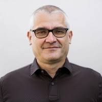 30+ Profile mit dem Suchbegriff „Dirk“