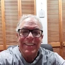 Favorite Bars and Hangouts in Lindenhurst