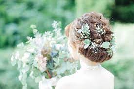 シニヨン 結婚式の花嫁髪型 2019年最新版 ヘアスタイル別アレンジ画像まとめ 花嫁 髪型 結婚式 髪型 アップ ウェディング