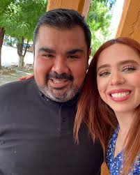 De las cosas que más me gustan de los eventos diocesanos es que me  encuentro con grandes amigos ❤️ 📷 @gus_marquezrguez quien impulsó mi  talento en Nazared radio 😊 que gusto verte