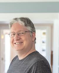 Meet the Faculty & Staff