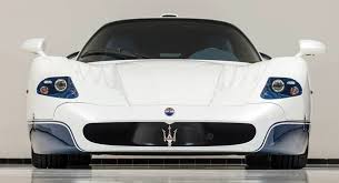 The mc12 produces 624 hp (465 kw) and 480 ft·lb (651 n·m) of torque. The Maserati Mc12 Makes The Enzo Look Common By Comparison Carscoops
