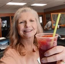 Edna Streater's Instagram, Facebook & TikTok