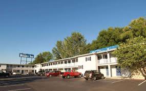 Get directions, reviews and information for budget inn in andalusia, al. Budget Hotels Romantic Getaway Packages Budget Inn Cicero Ny