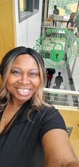 Tina Riddick's Instagram, Twitter & Facebook