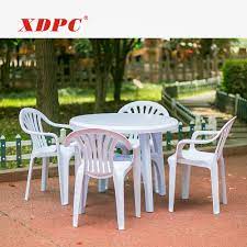 Commercial table tops with laminated plastic horizontal surfaces are made with a 1 1/8 45 lb. Chinese Cheap Plastic Round Fast Food Restaurant Dining Table And Chair For Sale Philippines Buy Restaurant Tables Chairs Product On Alibaba Com