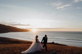 New Zealand Wedding Photographer Raglan In 2020 Love Story Wedding Destination Wedding Photography Bridal Party Outfit